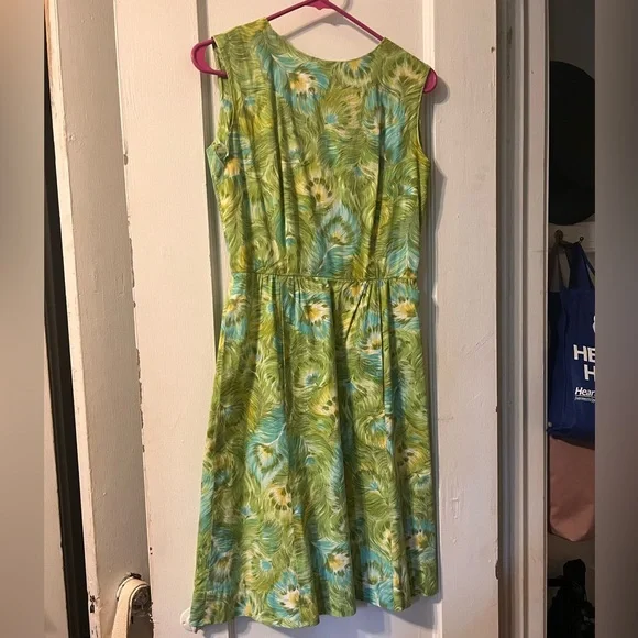 Dresses | Vintage Green Peacock Feather Print Wiggle Dress | Poshmark Dresses | Vintage Green Peacock Feather Print Wiggle Dress | Poshmark